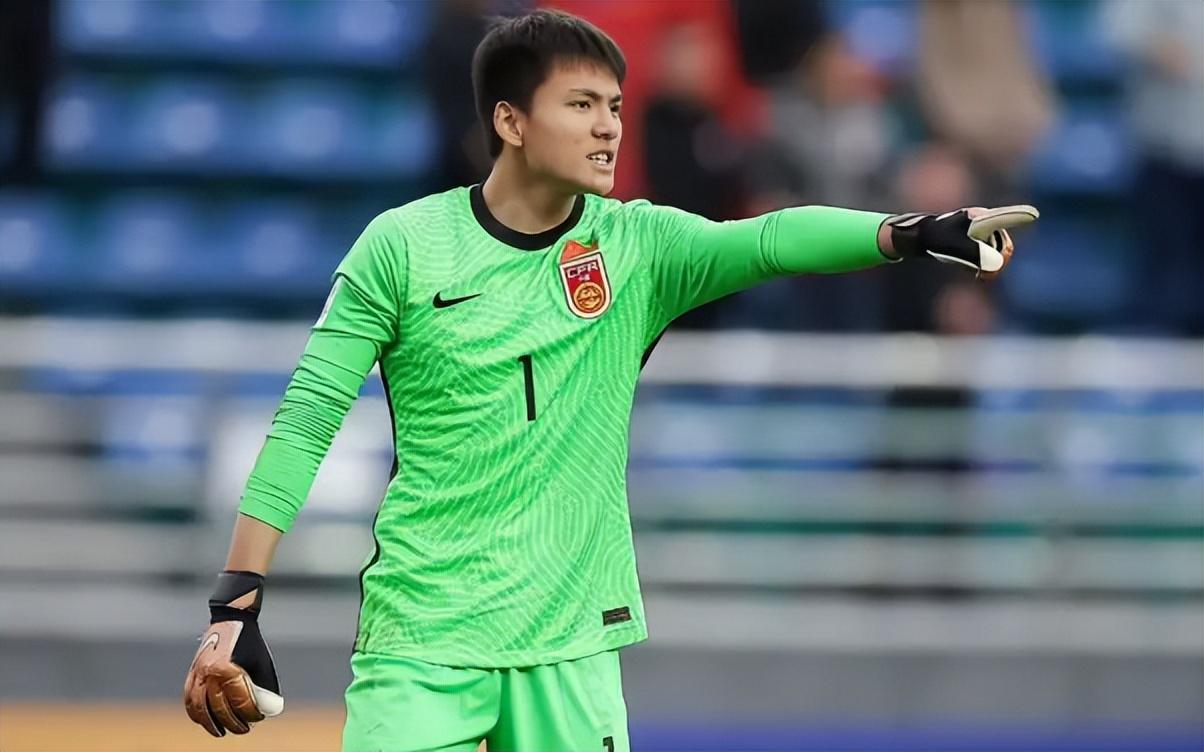 两场比赛10分！助力国足小组第一，马竞出品的他成男足的奥布拉克